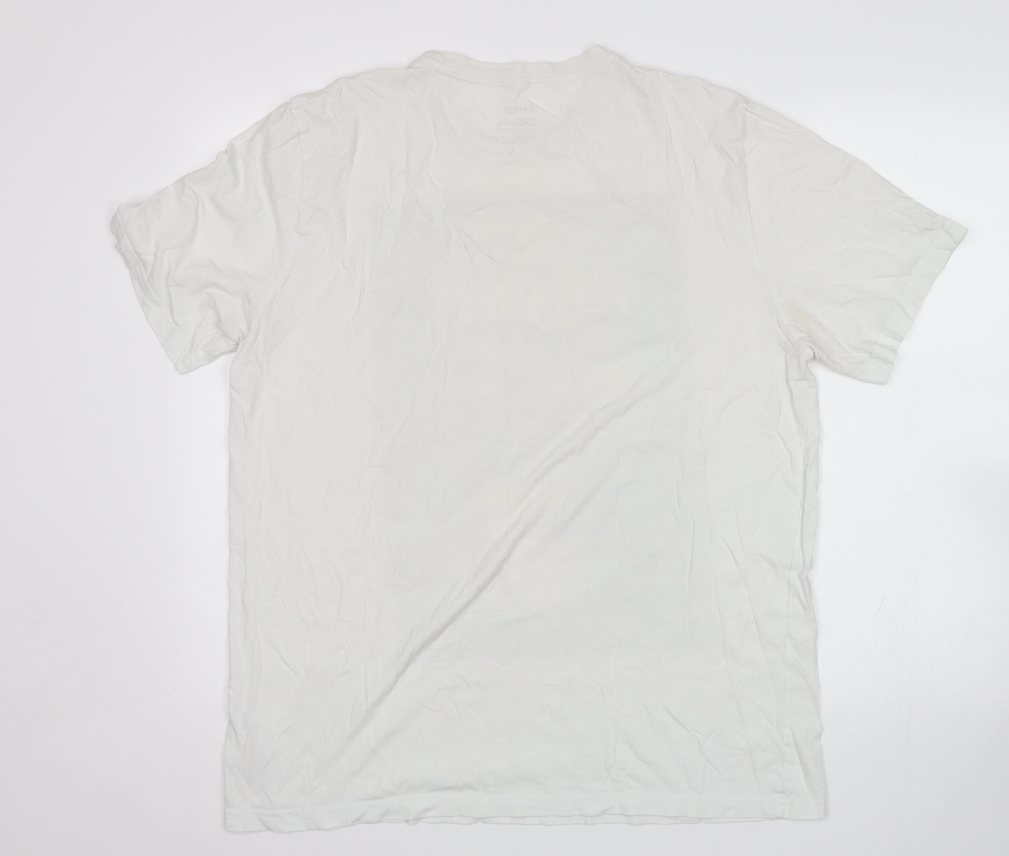 George Mens White    T-Shirt Size L