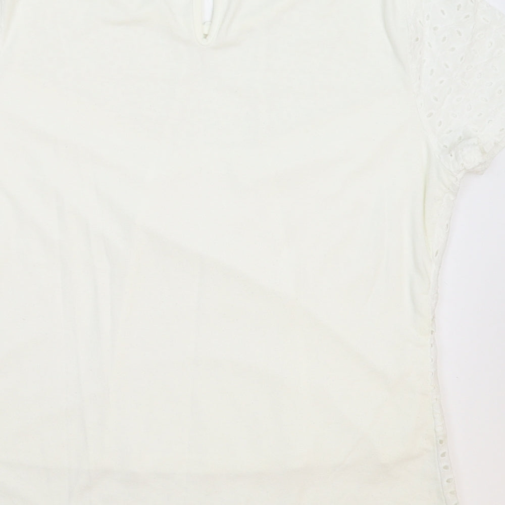 Adiva Naturals Womens White   Basic T-Shirt Size M