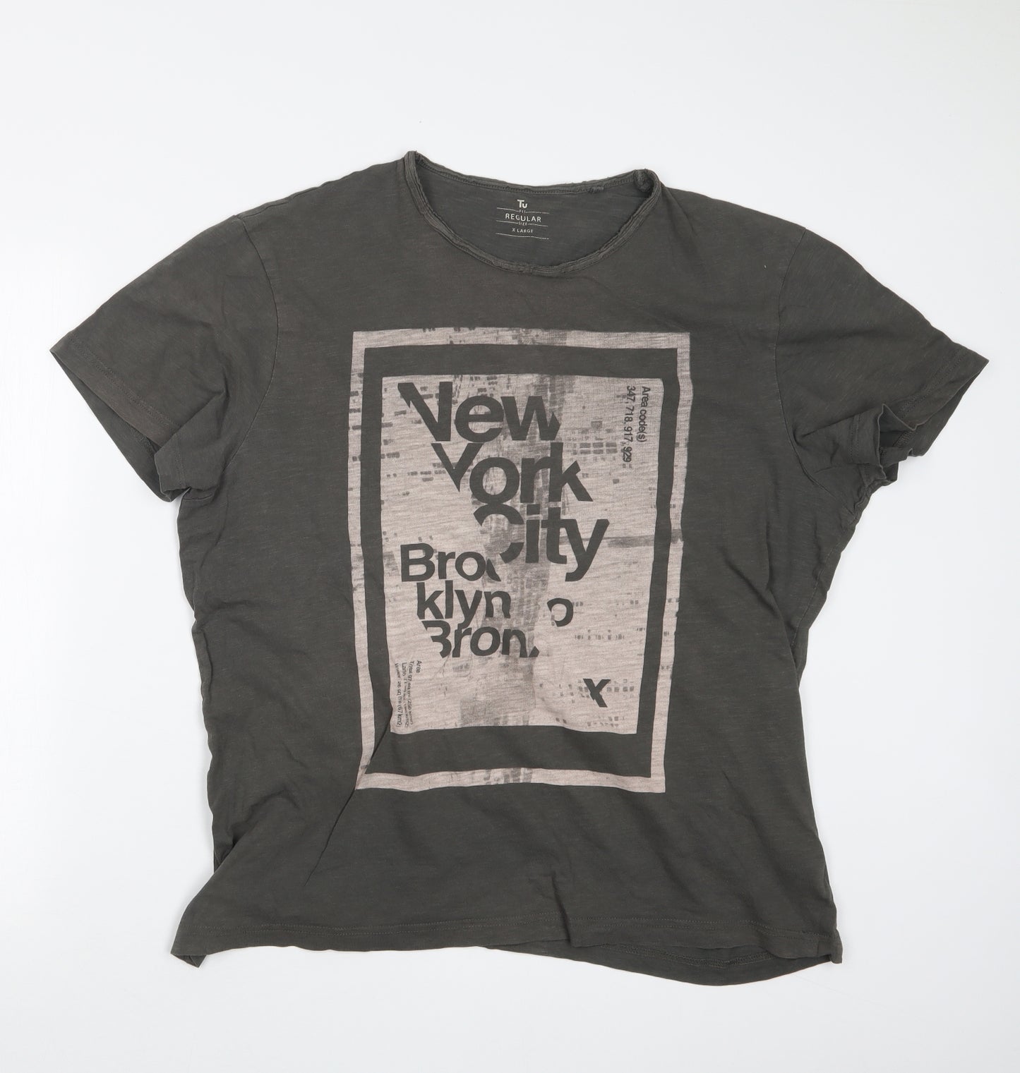 TU Mens Grey    T-Shirt Size XL