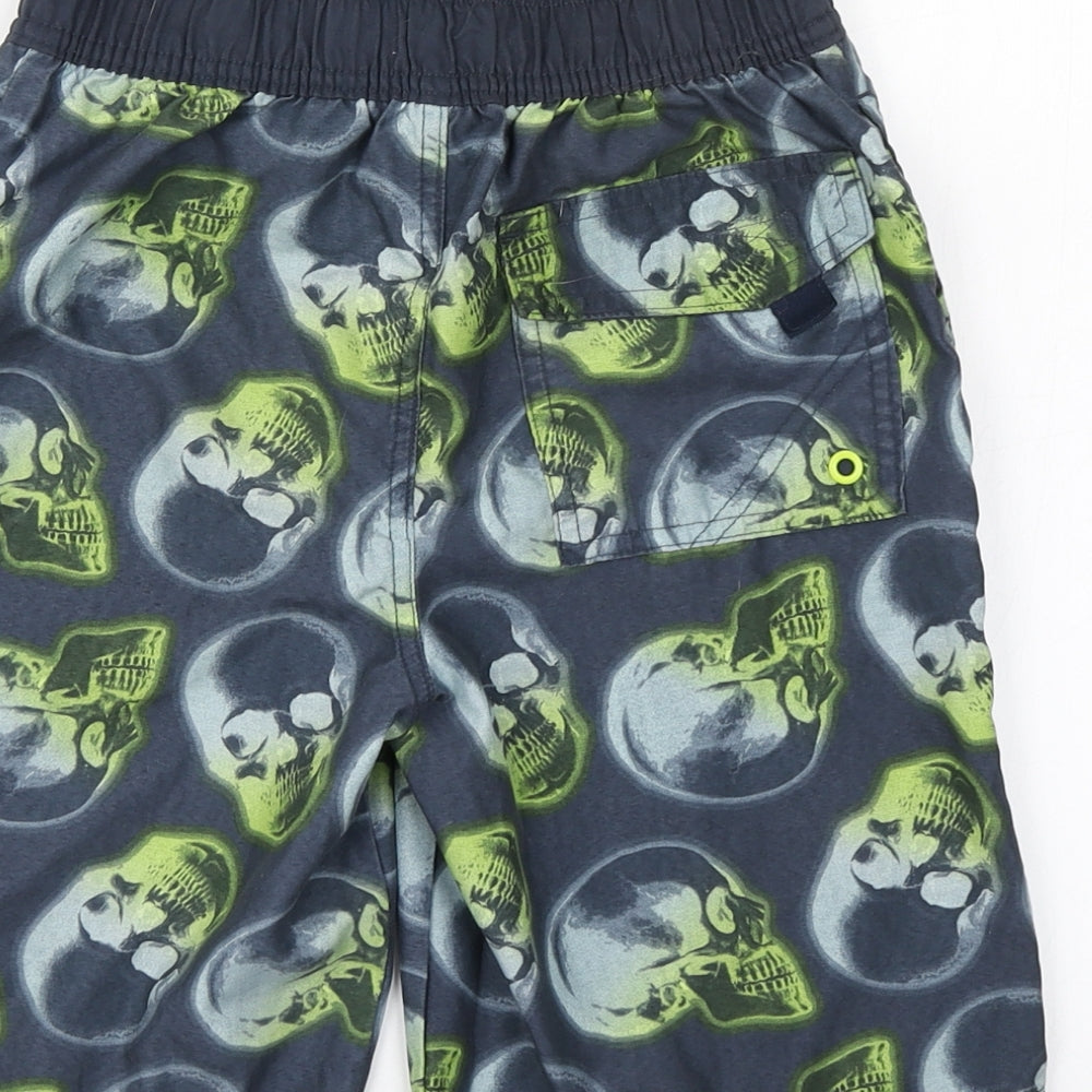 George Boys Blue   Cargo Shorts Size 8-9 Years - Skull Print