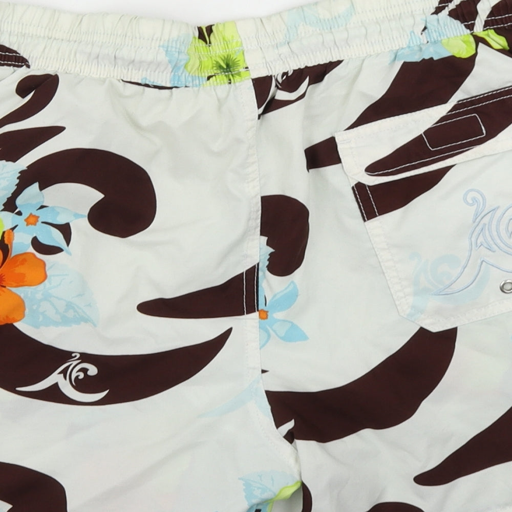 Aquarossa Mens White Floral  Athletic Shorts Size L