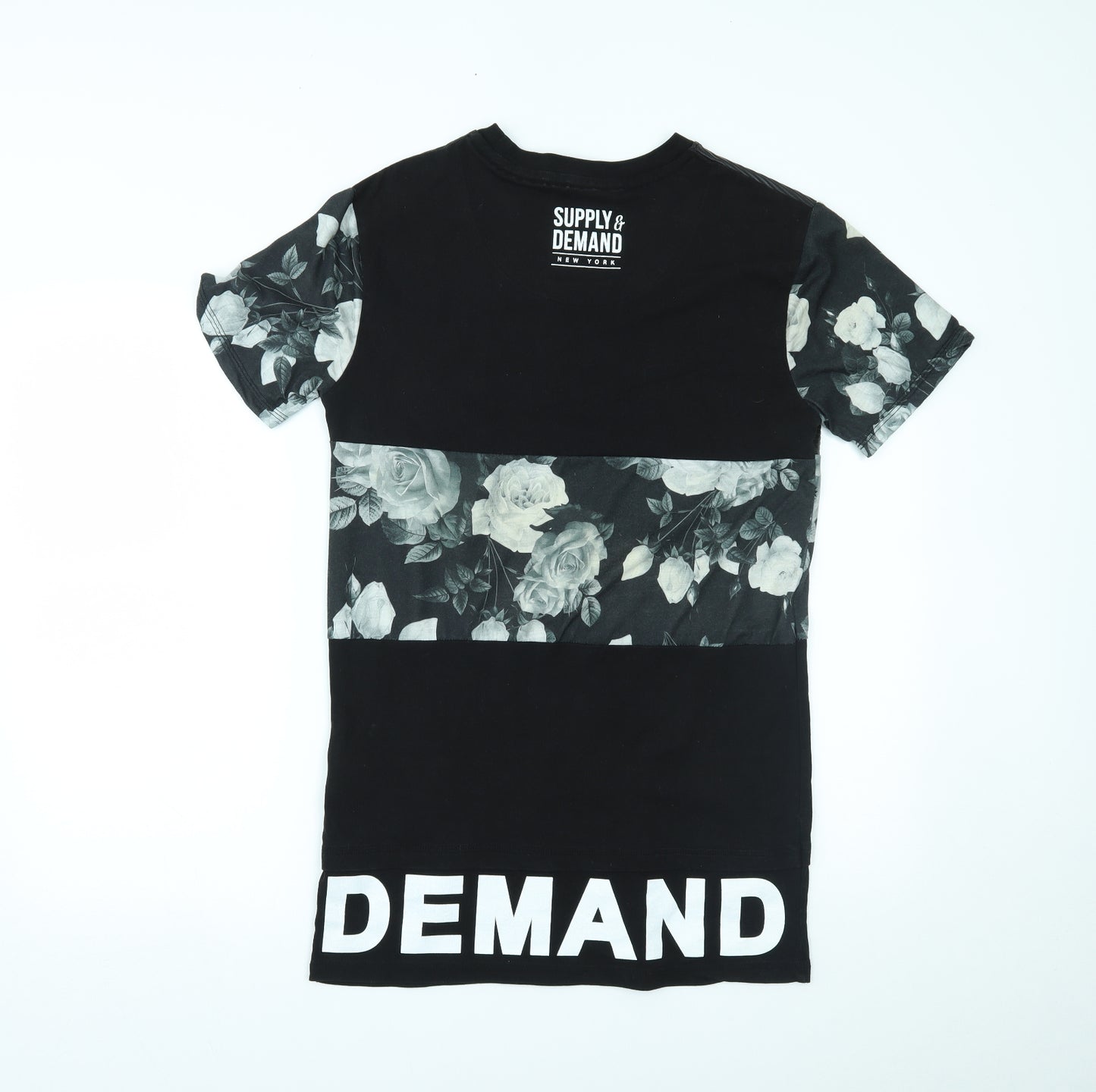 Supply & Demand Co. Mens Black    T-Shirt Size S