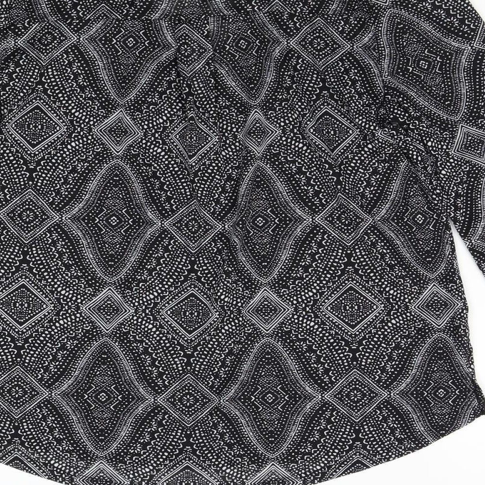 H&M Womens Black Geometric  Basic Blouse Size XS