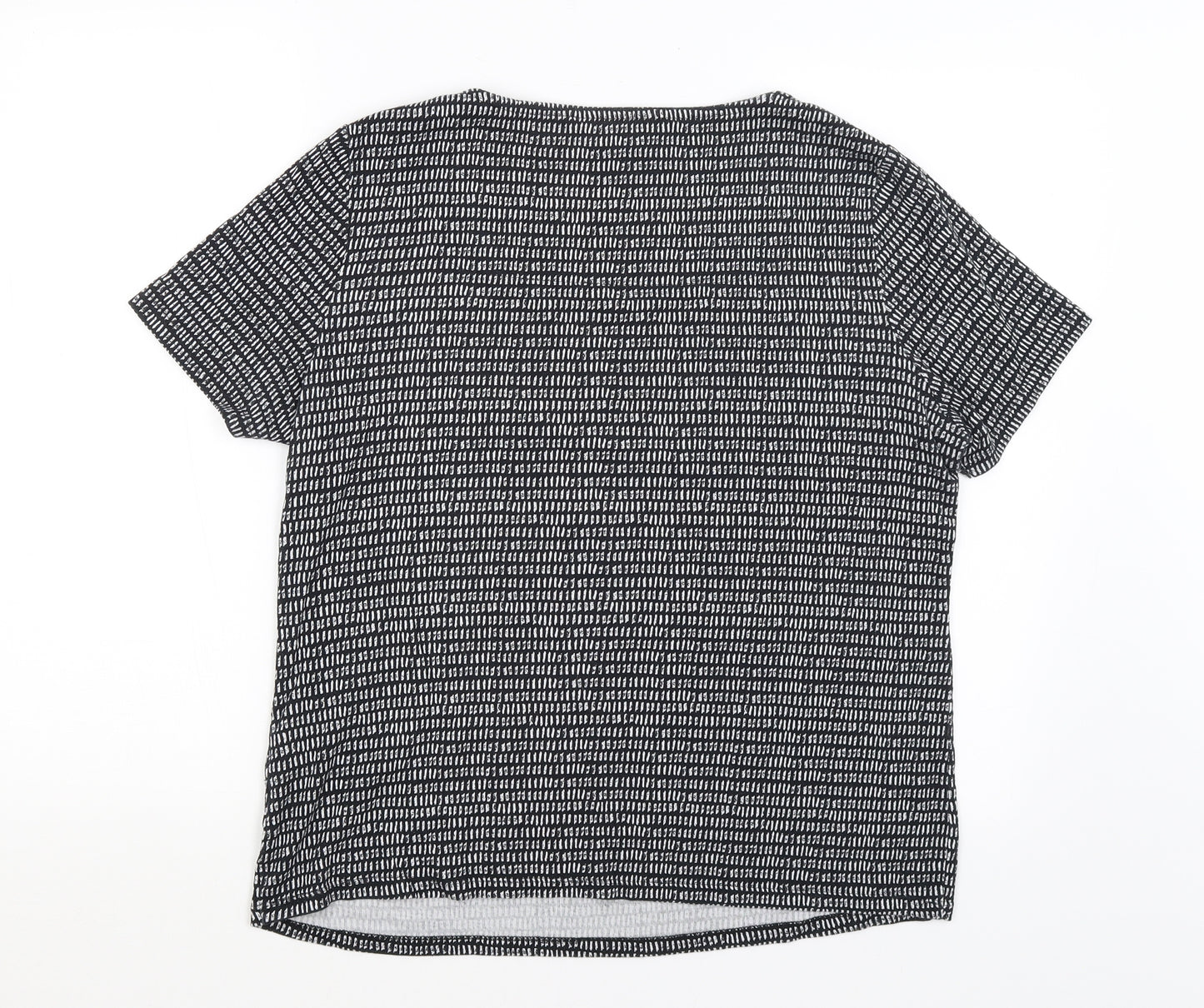 Love Tees Womens Black   Basic T-Shirt Size 16