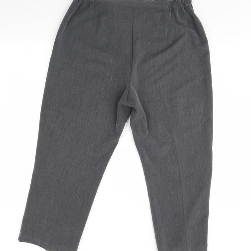 BM Womens Grey   Trousers  Size 18 L28 in