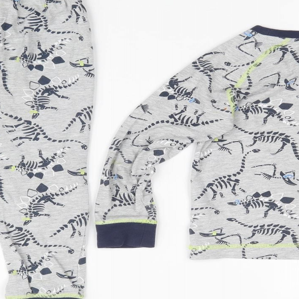Matalan Boys Grey Solid   Pyjama Set Size 5 Years