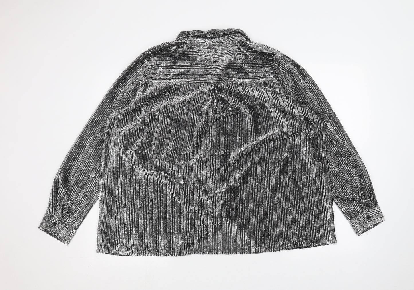 Boohoo Womens Silver   Basic Button-Up Size 16