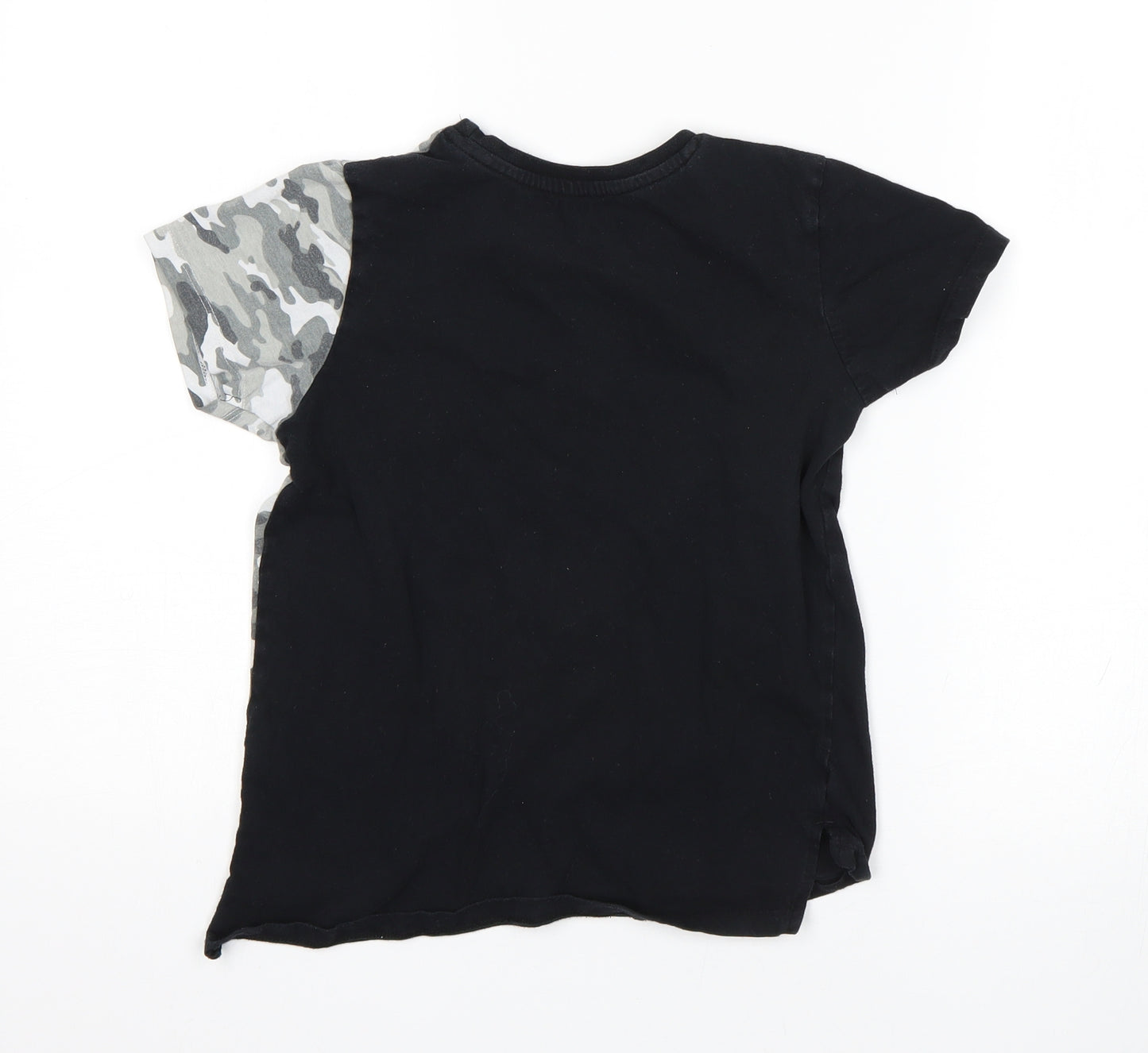 Primark Boys Multicoloured Camouflage  Basic T-Shirt Size 7-8 Years