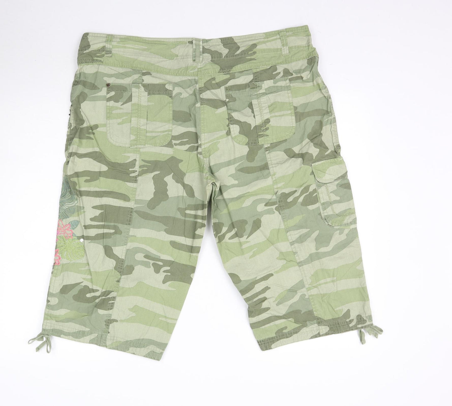 TU Womens Green Camouflage  Bermuda Shorts Size 18