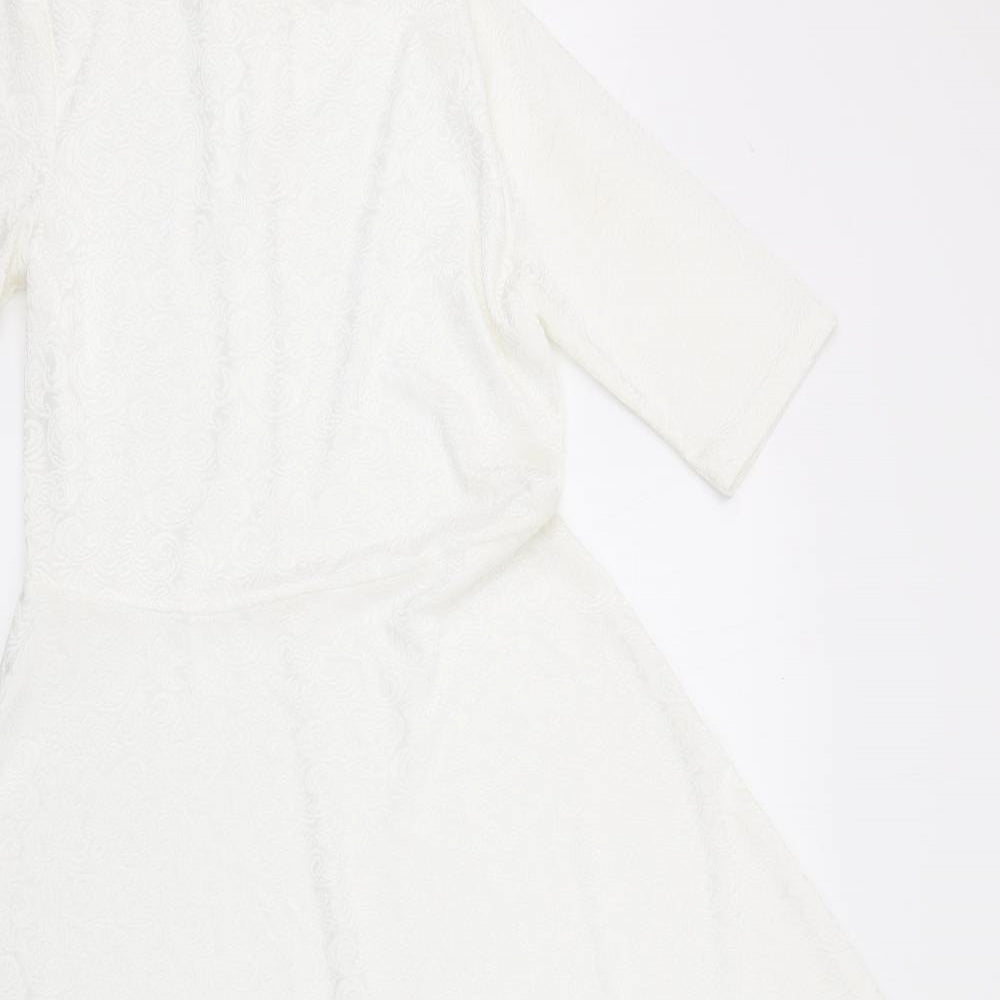 Your Sixth Sense Womens White   Fit & Flare  Size 8