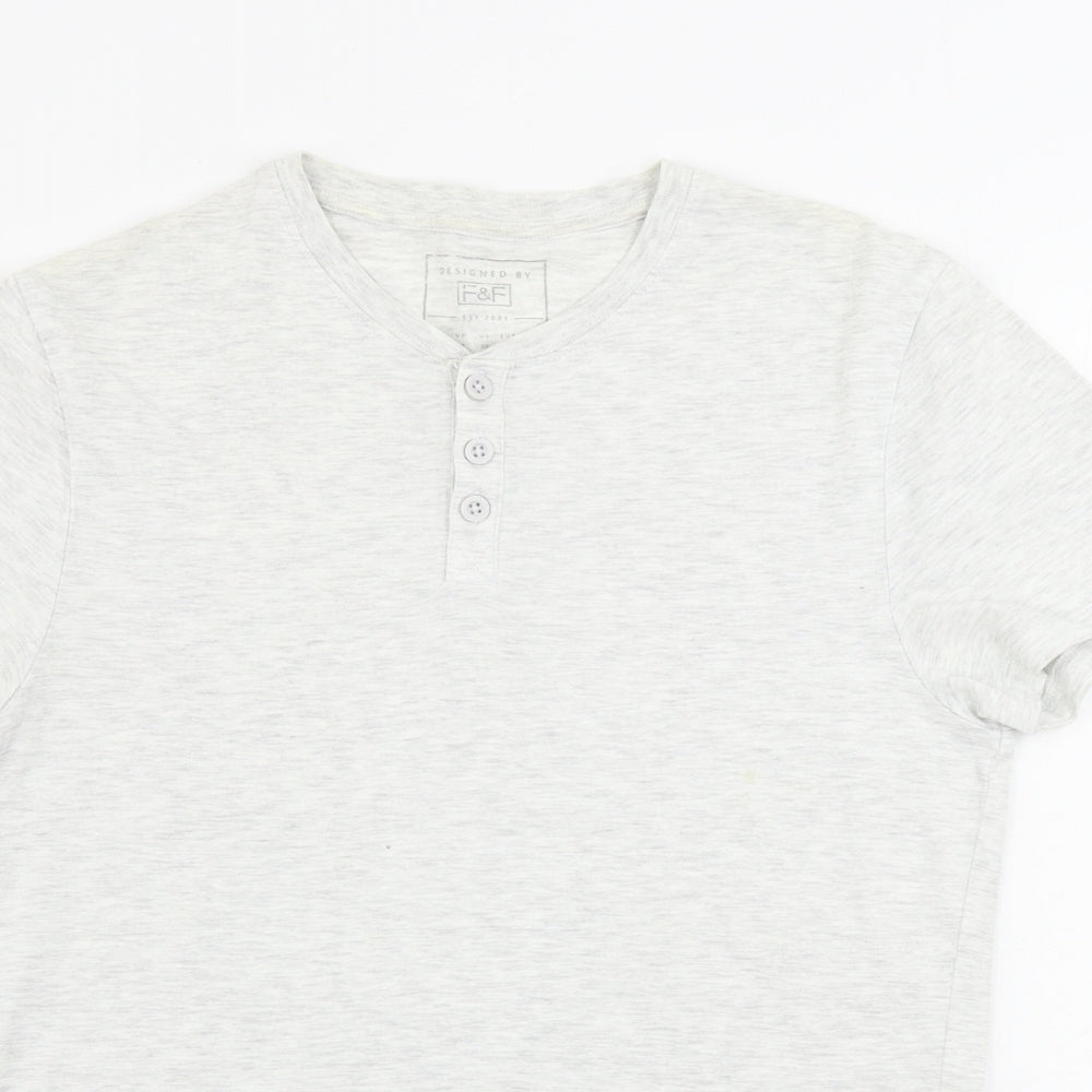 F&F  Mens White    T-Shirt Size XS