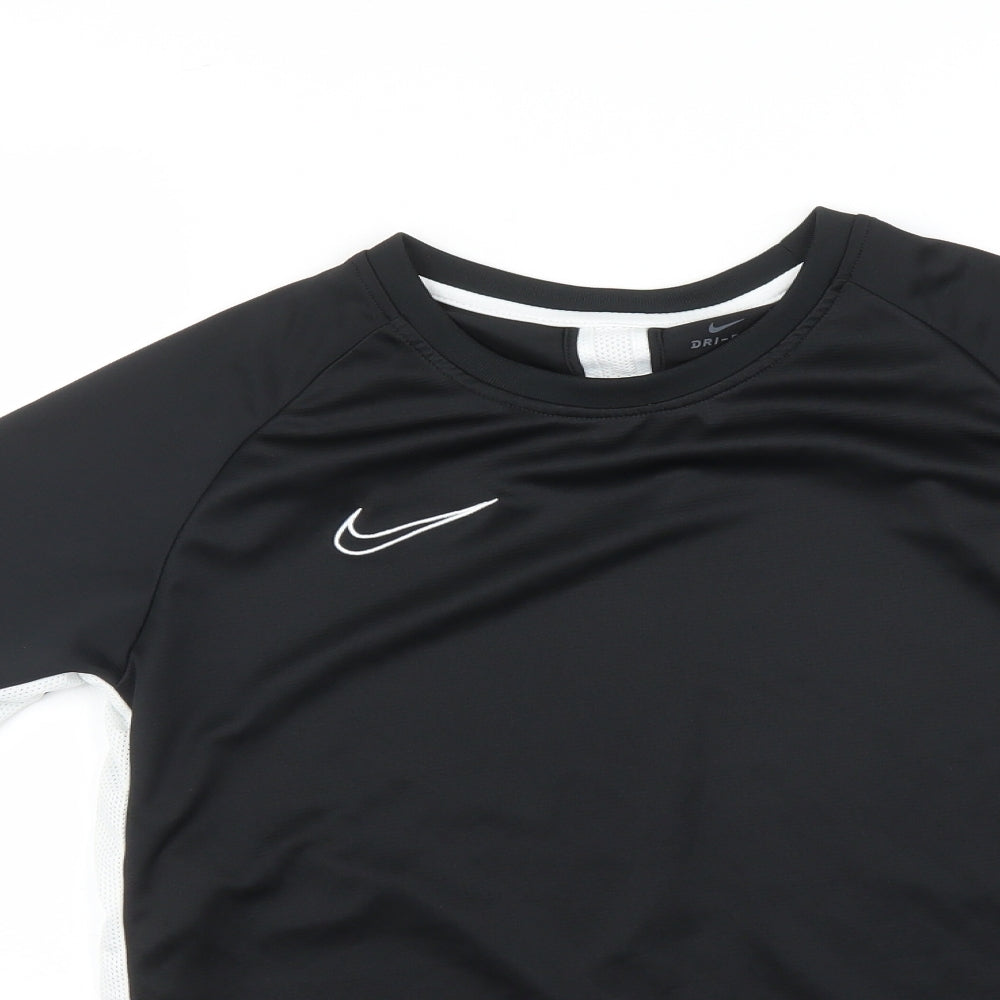Nike Boys Black   Basic T-Shirt Size 13-14 Years