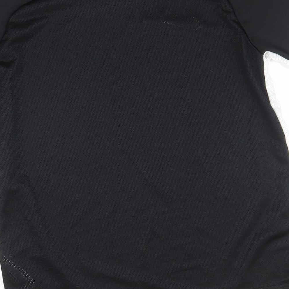 Nike Boys Black   Basic T-Shirt Size 13-14 Years