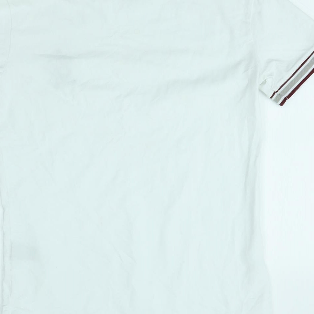 GK Mens White    T-Shirt Size M