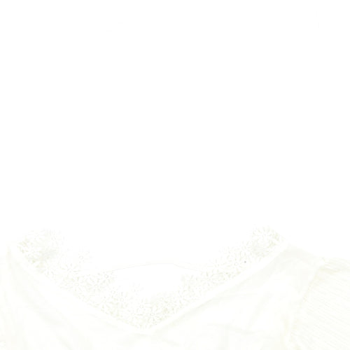 Preworn Womens White   Basic Blouse Size S