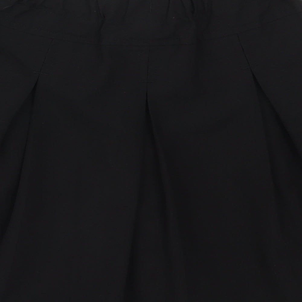 TU Girls Black   Pleated Skirt Size 7 Years