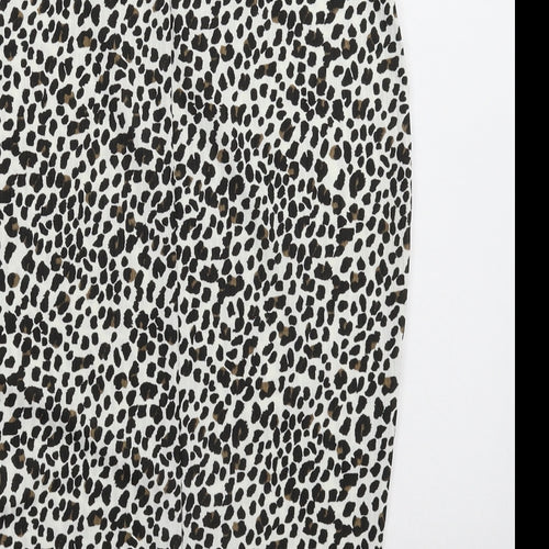 PRETTYLITTLETHING Womens White Animal Print  Straight & Pencil Skirt Size 6