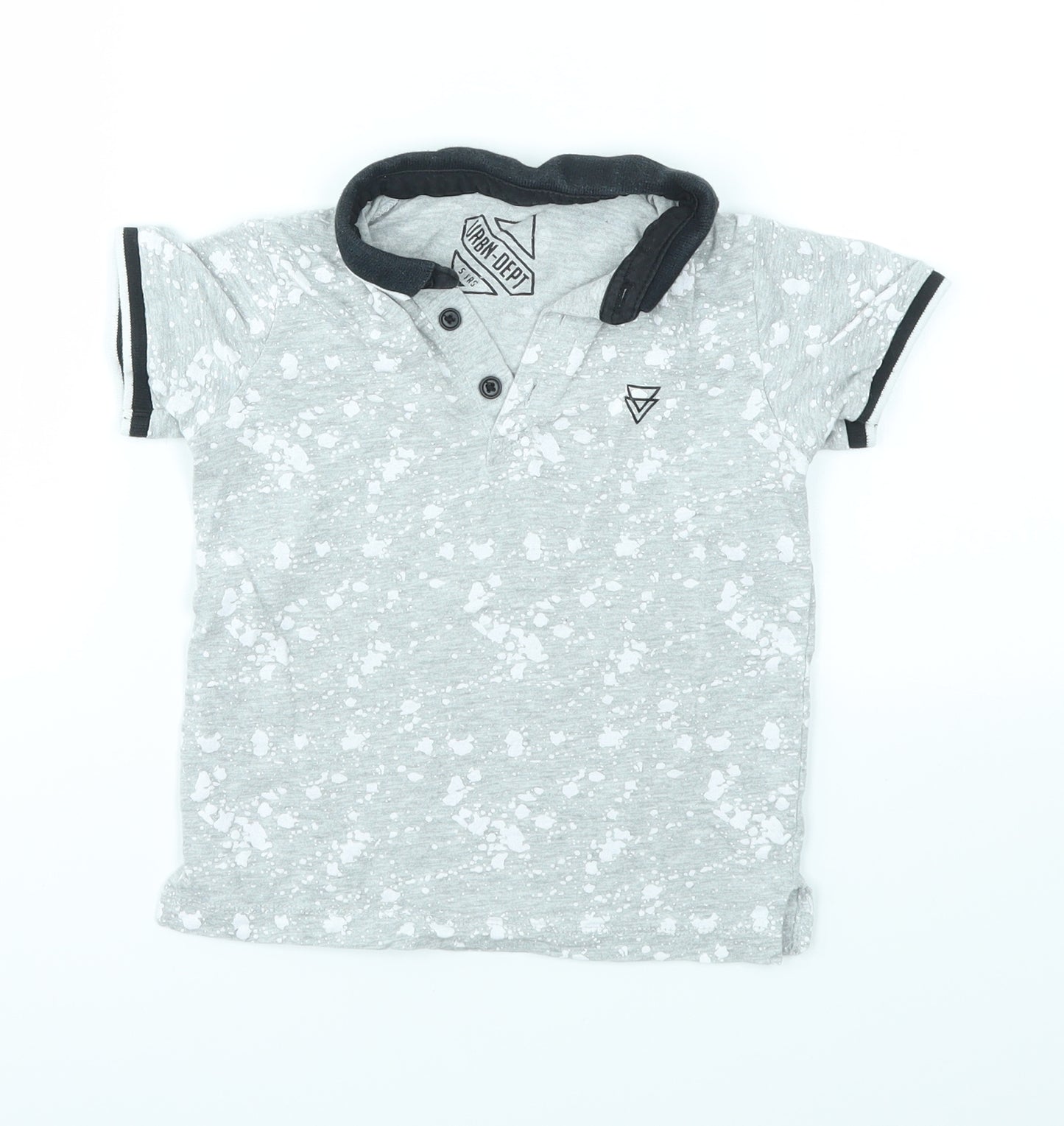 Matalan Boys Grey Geometric  Basic T-Shirt Size 5 Years