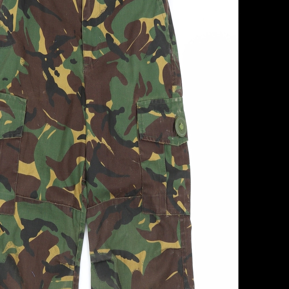 Highlander Girls Green Camouflage  Cargo Trousers Size 7-8 Years
