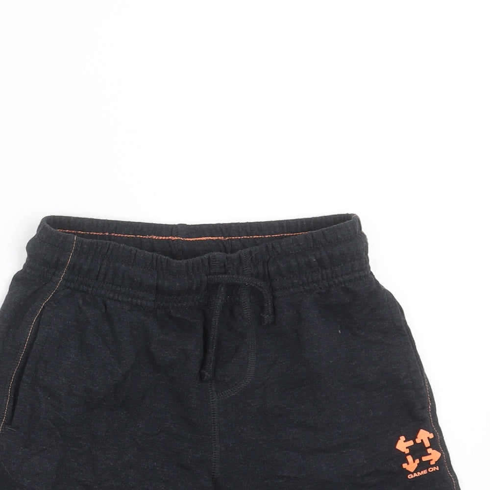 F&F Boys Grey   Sweat Shorts Size 5-6 Years