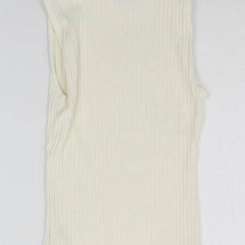 PRETTYLITTLETHING Womens White   Basic T-Shirt Size S
