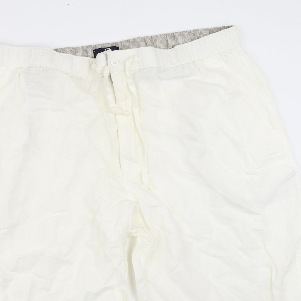 Blue Harbour Mens White   Bermuda Shorts Size 44 in