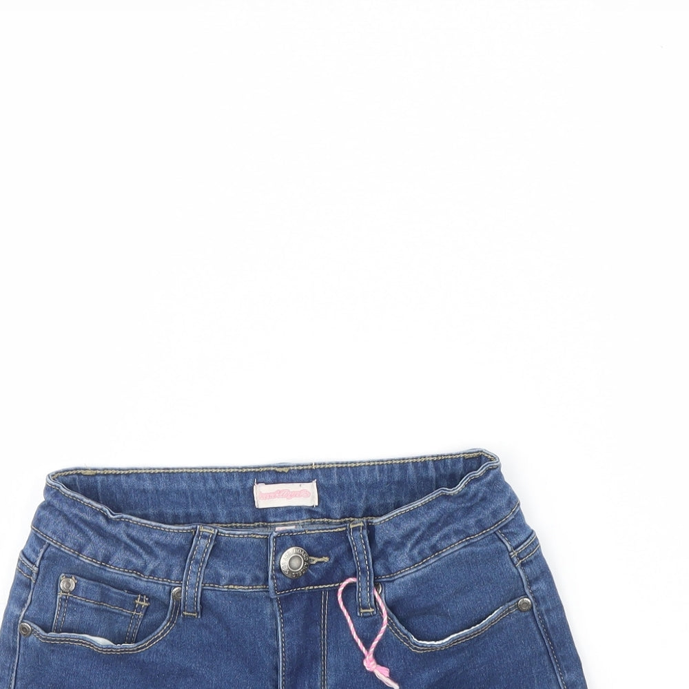 Preworn Girls Blue  Denim Cut-Off Shorts Size 9 Years