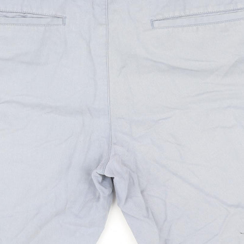 Taint Originals Mens Grey   Chino Shorts Size 38 in