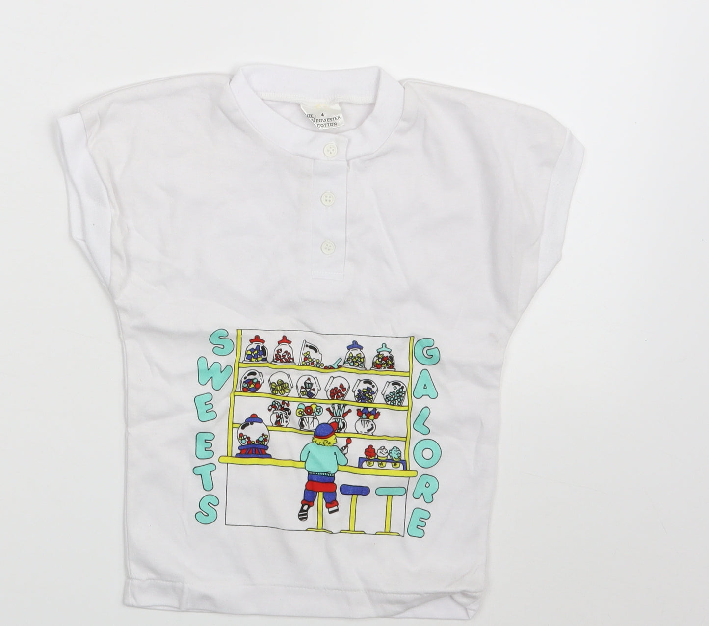 Preworn Boys White   Basic T-Shirt Size 4 Years