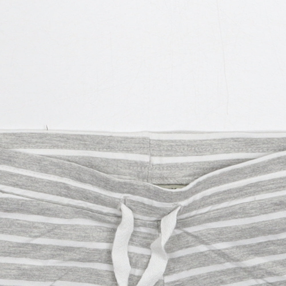 H&M Girls Grey Striped  Sweat Shorts Size 8-9 Years