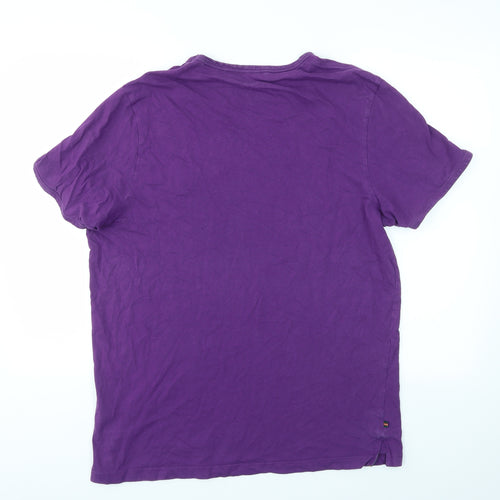 Luke Mens Purple    T-Shirt Size M