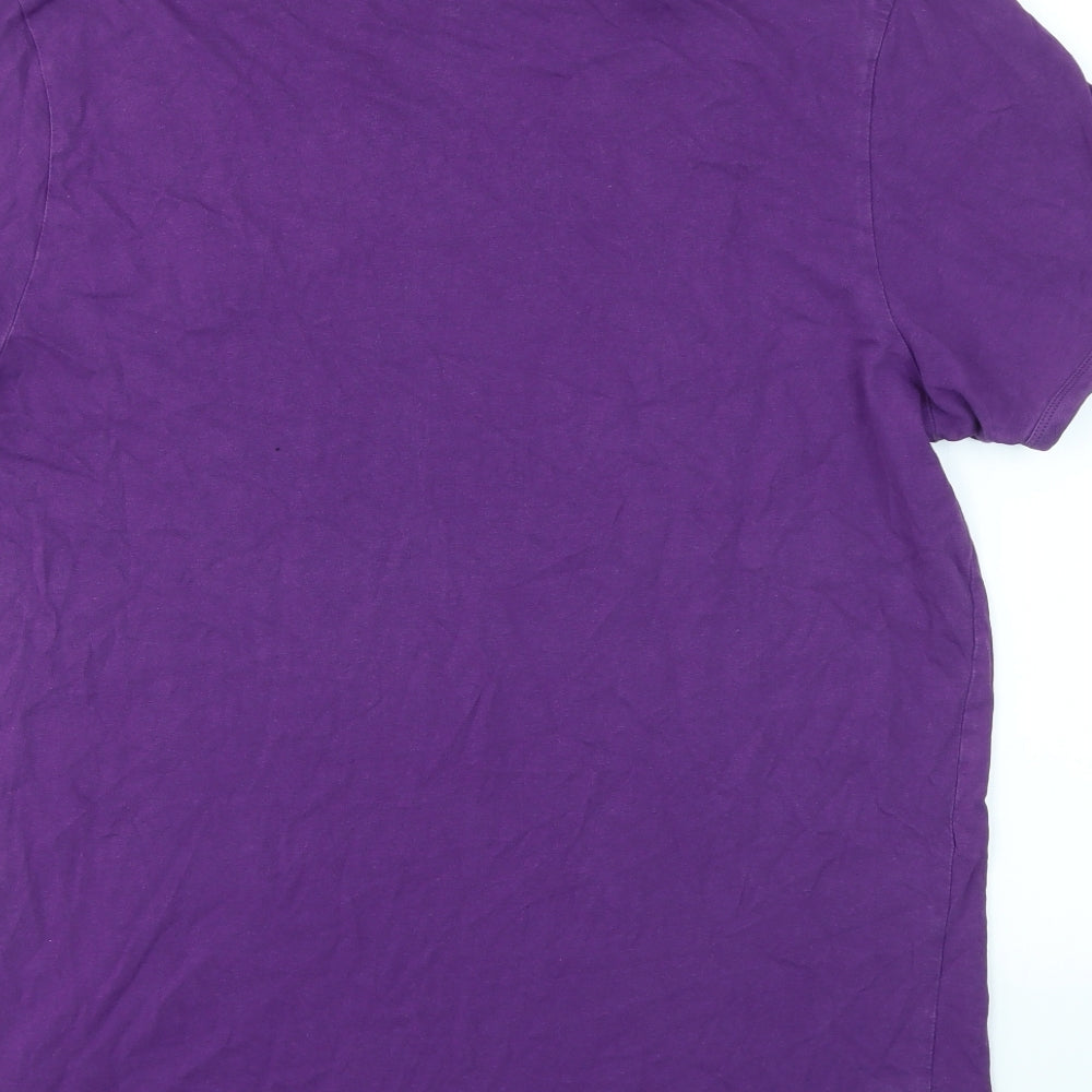 Luke Mens Purple    T-Shirt Size M