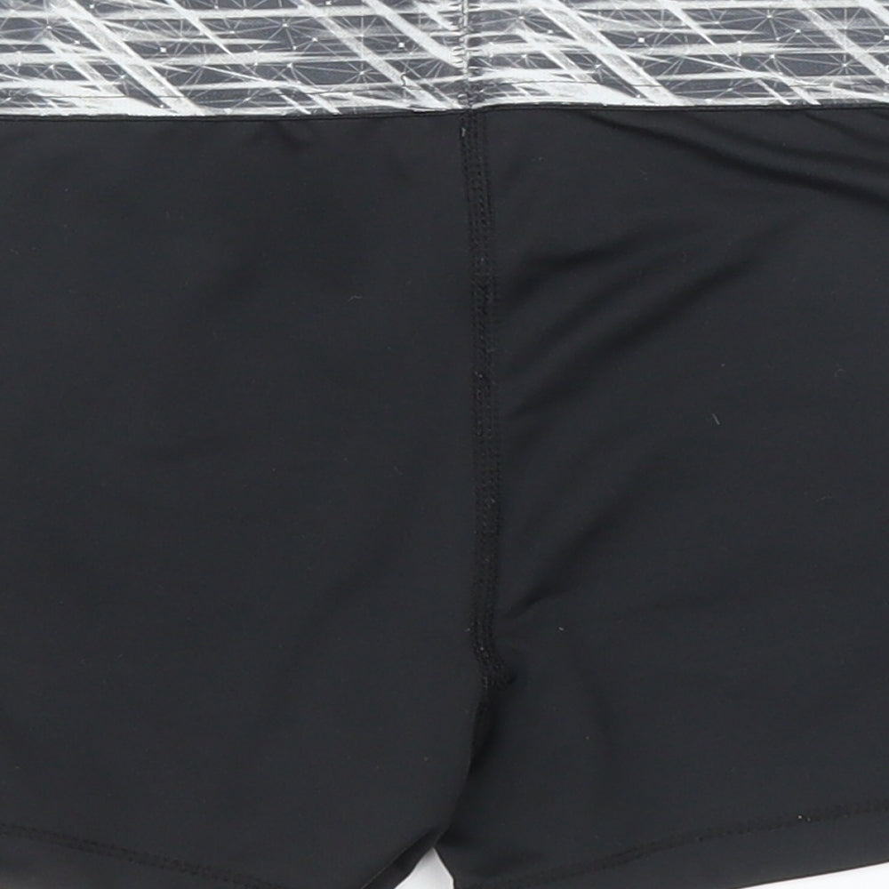 USA Pro Girls Black   Compression Shorts Size 9-10 Years