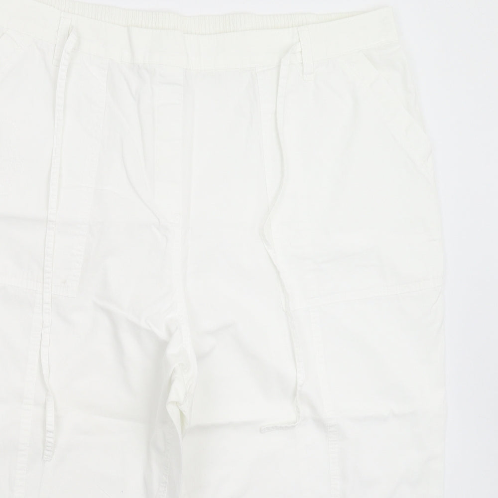 Marks and Spencer Womens White   Cropped Trousers Size 24 L20 in