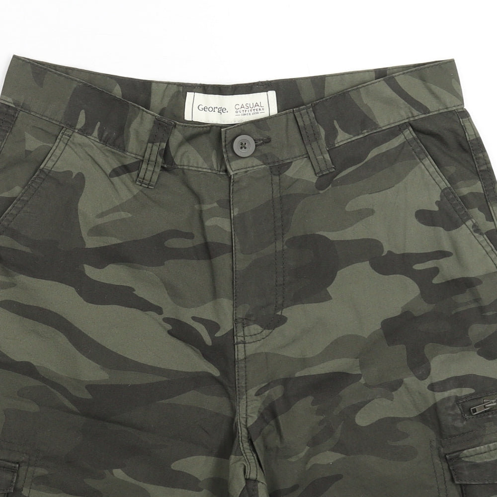 George Mens Green Camouflage  Cargo Shorts Size 30