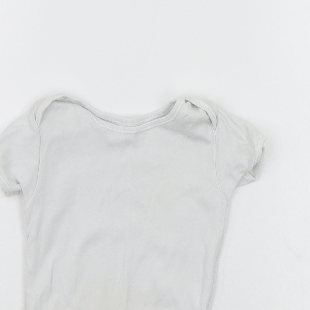 George Baby White   Babygrow One-Piece Size 18-24 Months