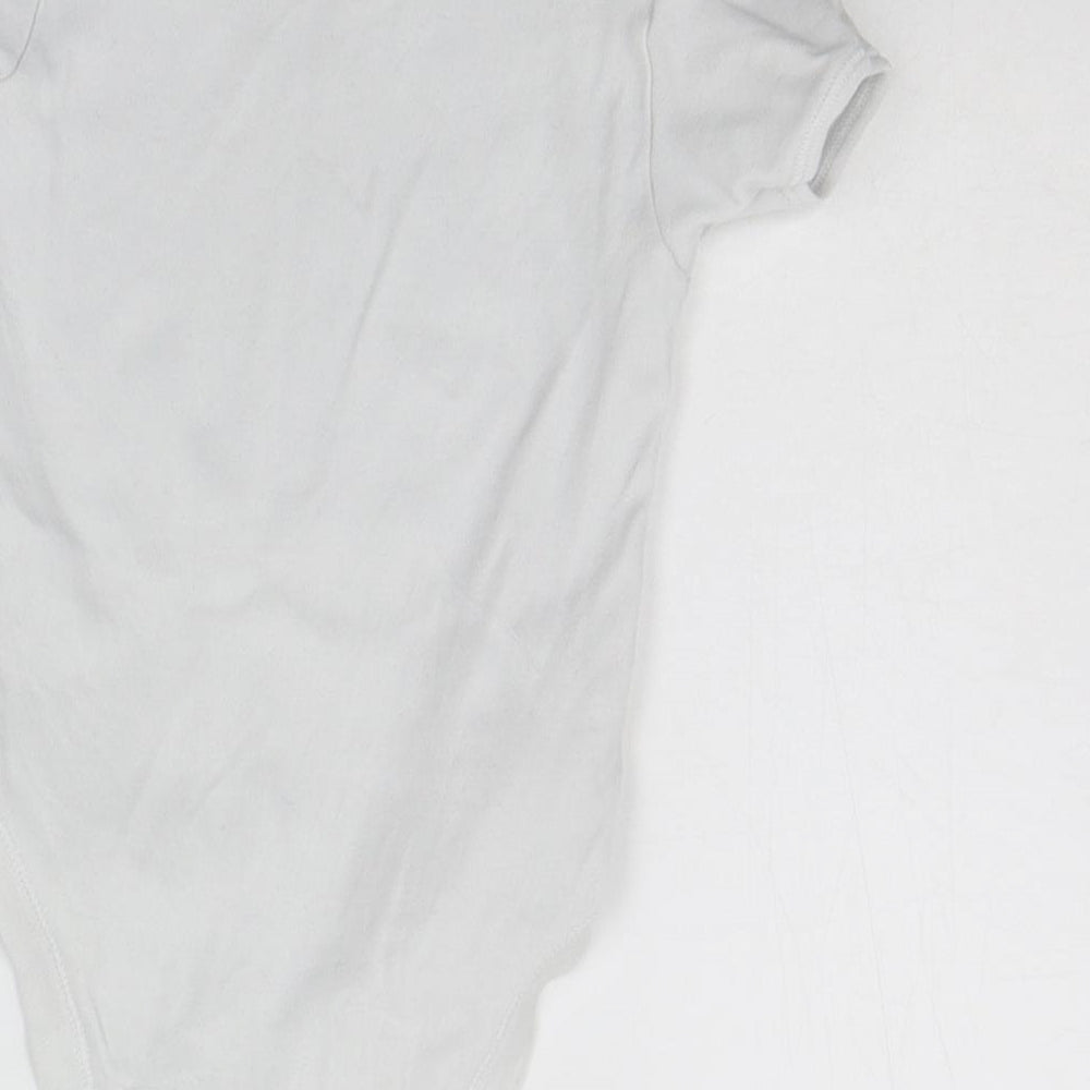 George Baby White   Babygrow One-Piece Size 18-24 Months