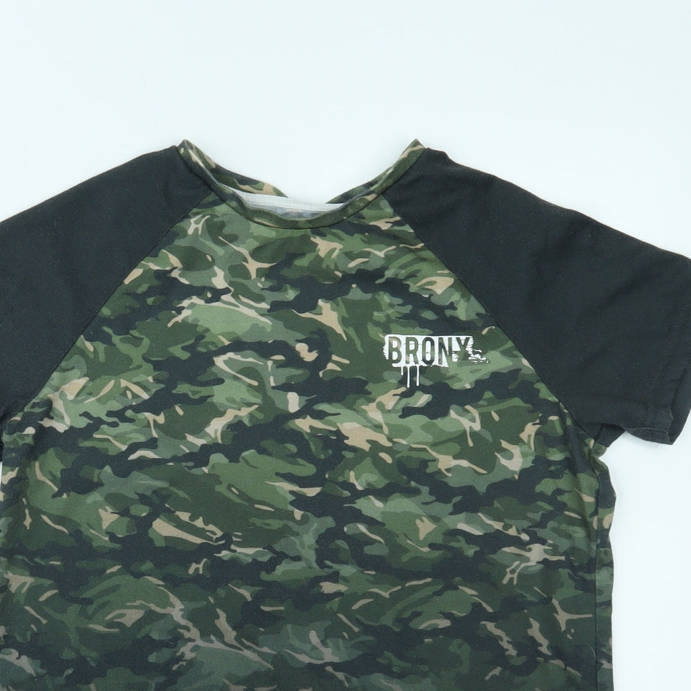Primark Boys Green Camouflage  Basic T-Shirt Size 13-14 Years