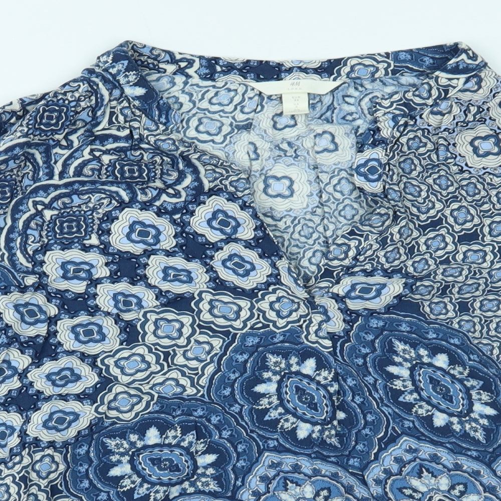 H&M Womens Blue Paisley  Basic Blouse Size 6