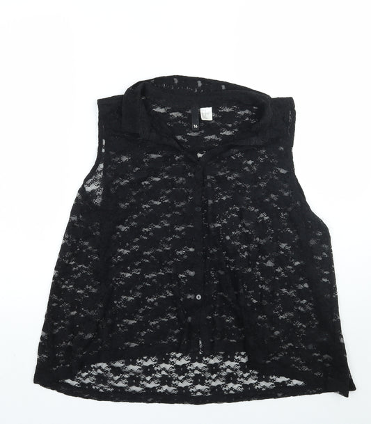 Front view of H&M women’s black basic button-up, size UK 16