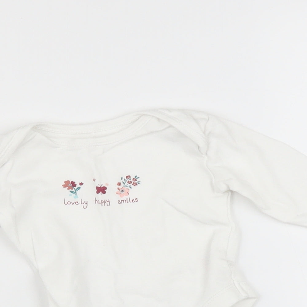 George Baby White   Babygrow One-Piece Size 0-3 Months