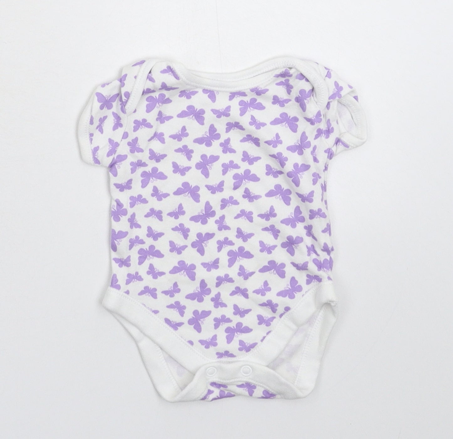 George Baby White   Babygrow One-Piece Size Newborn