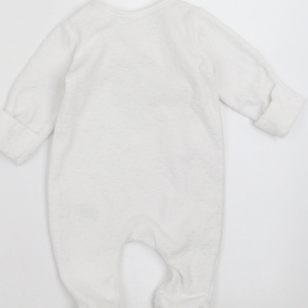 Little Nutmeg Baby White   Babygrow One-Piece Size Newborn  - Born in 2021