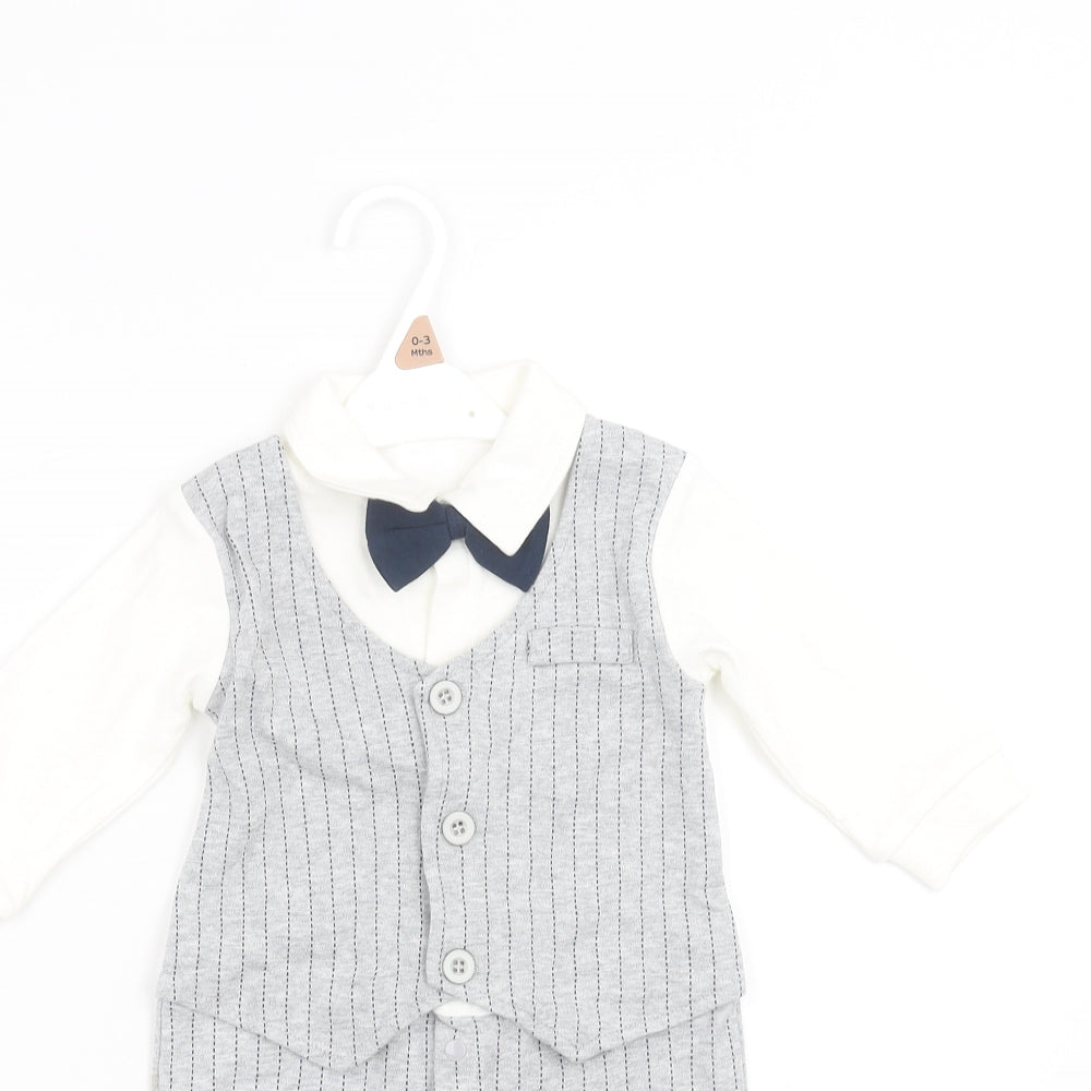 Nutmeg Baby Grey Striped  Bodysuit Outfit/Set Size 0-3 Months  - suit babygrow