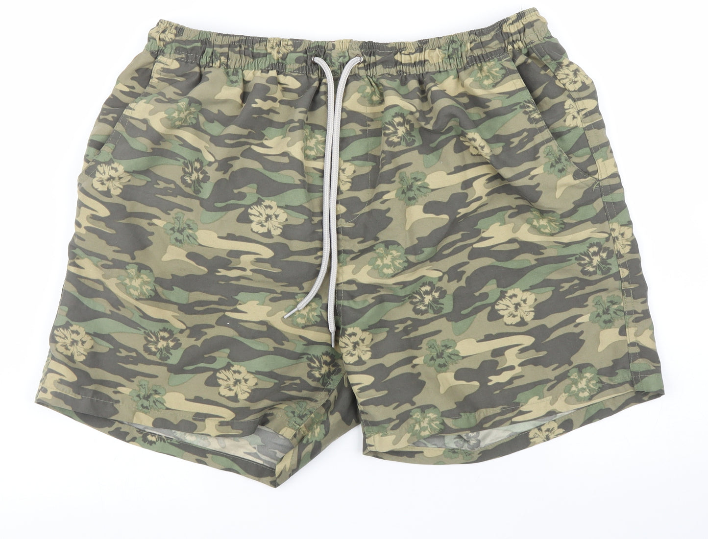 kangaroo poo Mens Green Camouflage  Bermuda Shorts Size L