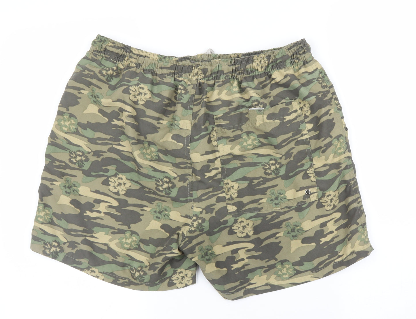 kangaroo poo Mens Green Camouflage  Bermuda Shorts Size L
