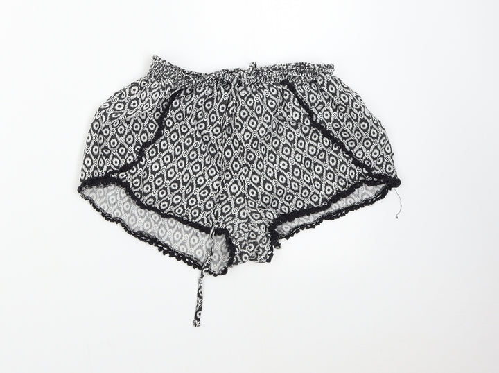 Primark Womens Black Geometric Hot Pants Shorts Size 8