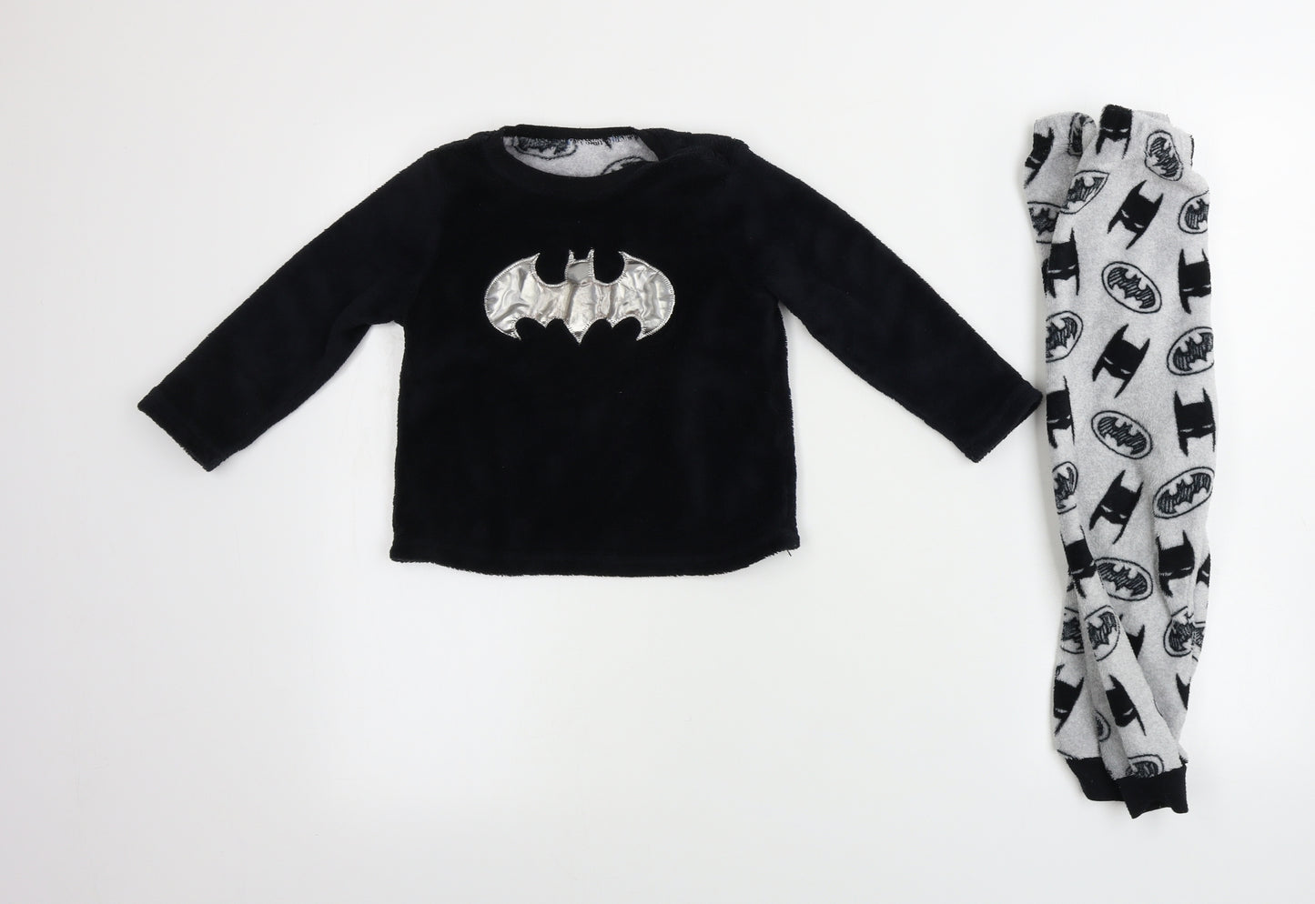 Primark  Boys Black    Lounge Set Size 3-4 Years  - bataman