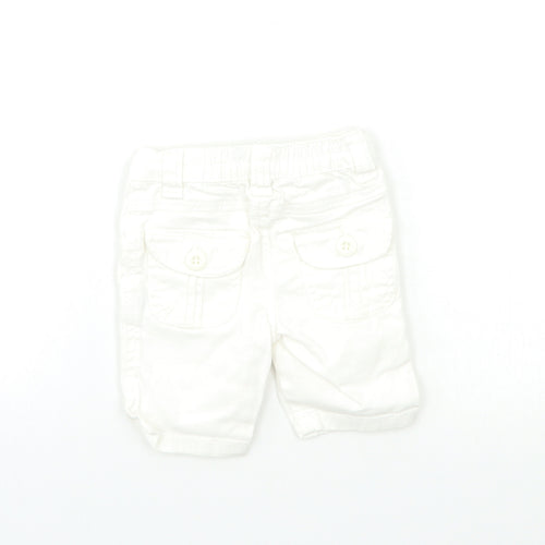 Earlydays Baby White  Damask Capri Jeans Size 3-6 Months
