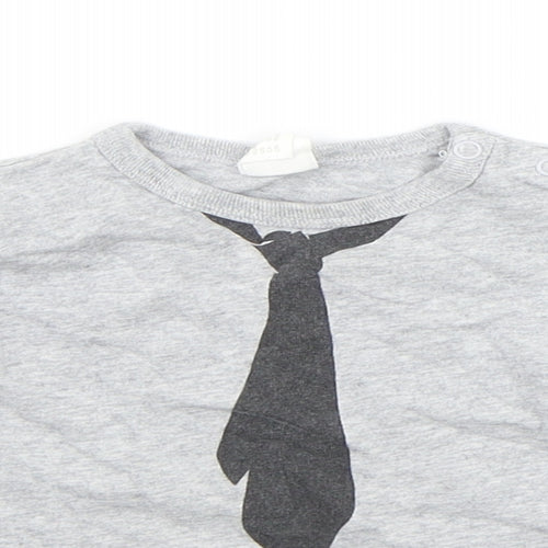 H&M Baby Grey   Basic T-Shirt Size 18-24 Months  - Tie